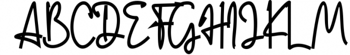 Aurantimaculata Font UPPERCASE