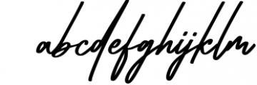 Blywoofs Signature Font Font LOWERCASE