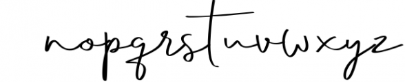 Bomanda Signature 1 Font LOWERCASE