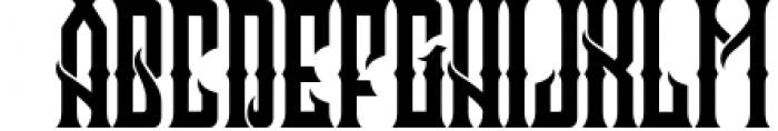 Crozzoe Decorative Serif Typeface Font UPPERCASE
