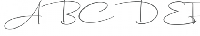 Dhanikans Signature 2 Font UPPERCASE
