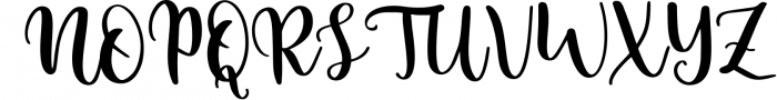Ganole a script with swashes Font UPPERCASE