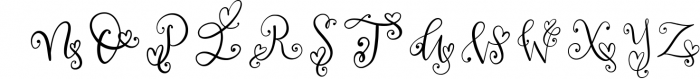Hearty Monograms - Font Font UPPERCASE