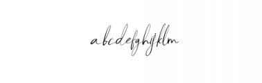 Marwatty Signature Font LOWERCASE