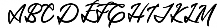 Mantaray - Brush Script Font UPPERCASE