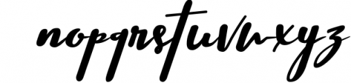 Rohtwo Typeface Signature Font LOWERCASE
