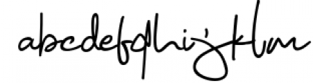 Saint Justin signature 1 Font LOWERCASE