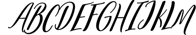 Smith Font UPPERCASE