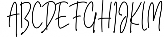 The Gwathmey Signature Script Font UPPERCASE