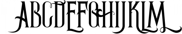 Thunder Typeface 7 Font UPPERCASE