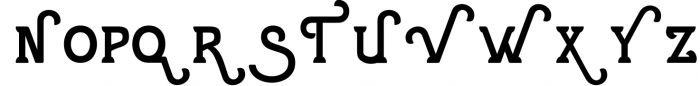 Violina typeface Font UPPERCASE