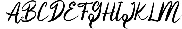 Yilactha - Script Font Font UPPERCASE