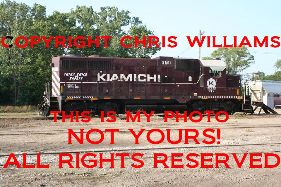 I need help with this font Font sample to identify the typeface on WhatFontIs