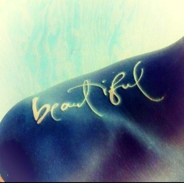 i need the name of the font? please Font sample to identify the typeface on WhatFontIs