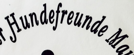 Hundefreunde Font sample to identify the typeface on WhatFontIs