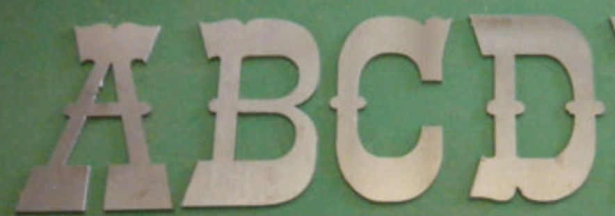 CIRCUS Font sample to identify the typeface on WhatFontIs