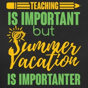 needing to know font for the words Summer Vacation