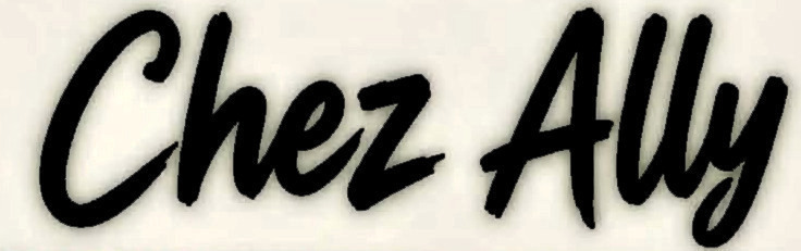 Can you help me with this font ? Font sample to identify the typeface on WhatFontIs