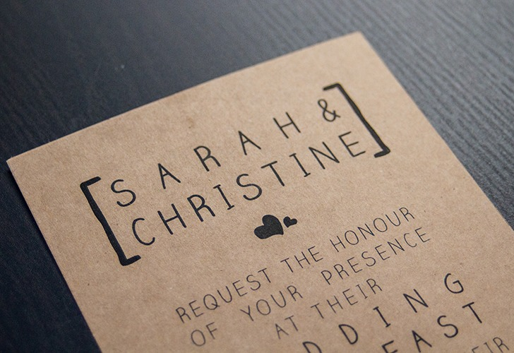 Identificar Font sample to identify the typeface on WhatFontIs