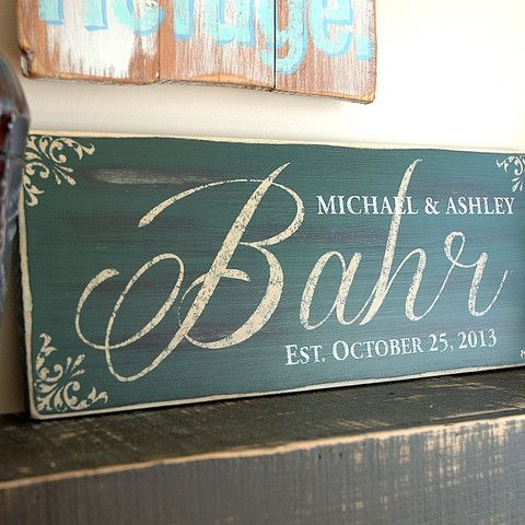 Trying to find out what font this is Font sample to identify the typeface on WhatFontIs