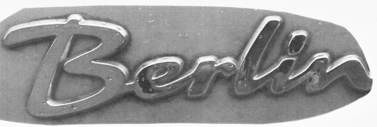 Berlin Font sample to identify the typeface on WhatFontIs