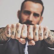 Font on the tattoo's "DRUG FREE"?