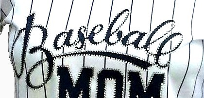 Does anyone know the name of this script font? Font sample to identify the typeface on WhatFontIs